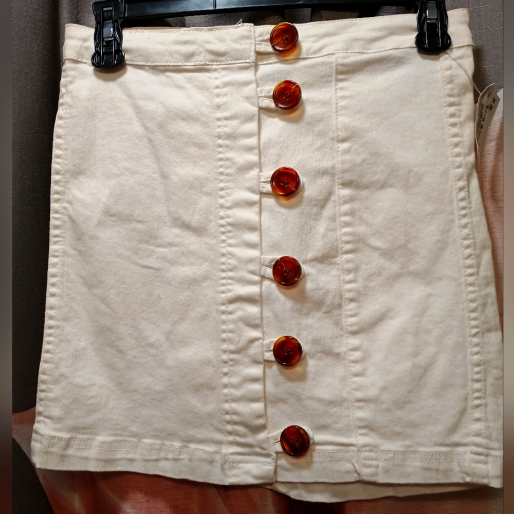 S blue blush white w/ brown buttons short skirt
